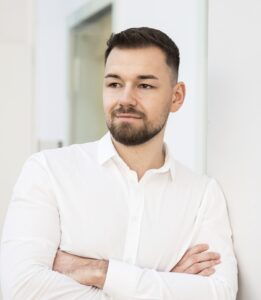 Aleks von Dalex Immo – regionaler Immobilienexperte für Wilen bei Wil